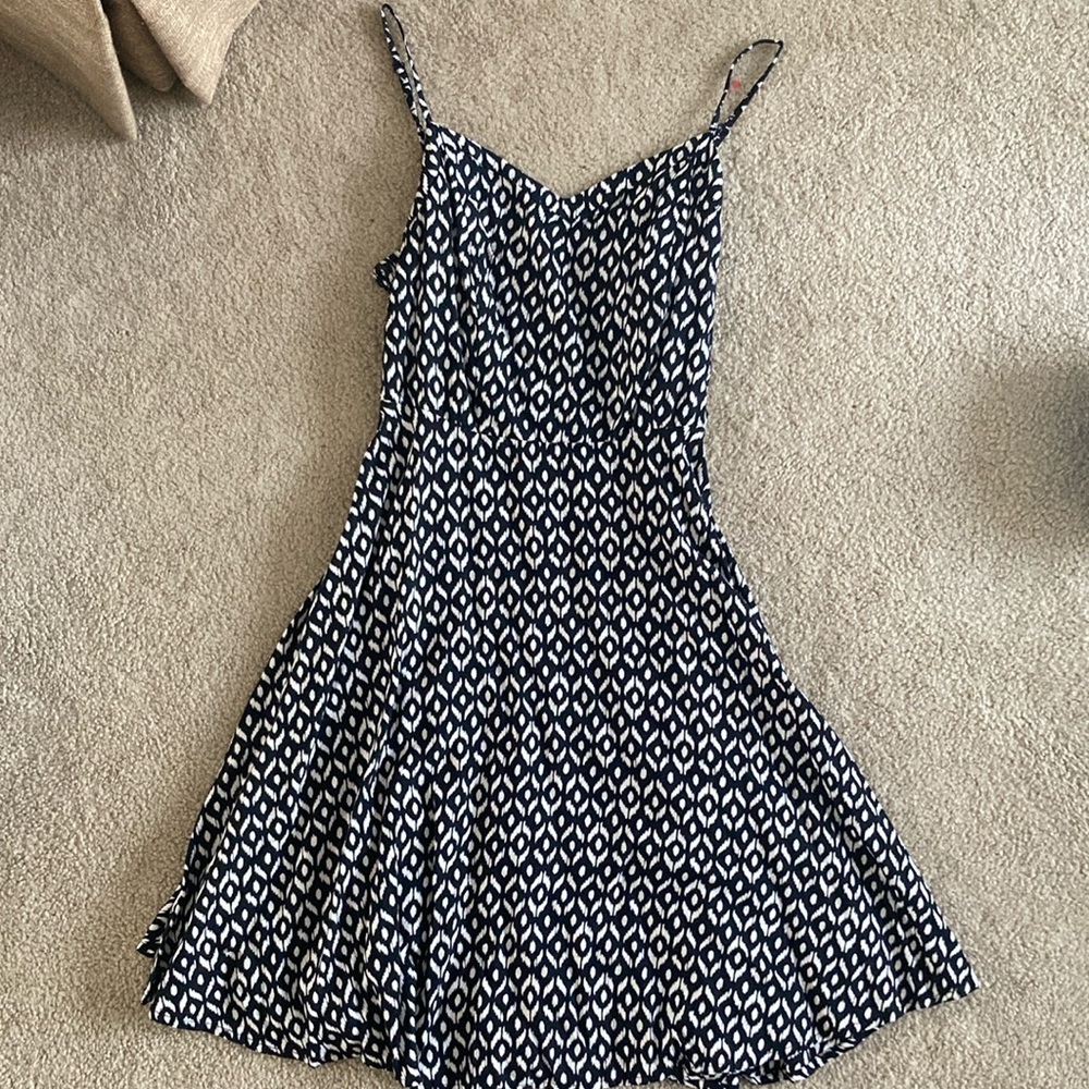 Black and White Patterned Women's Dress